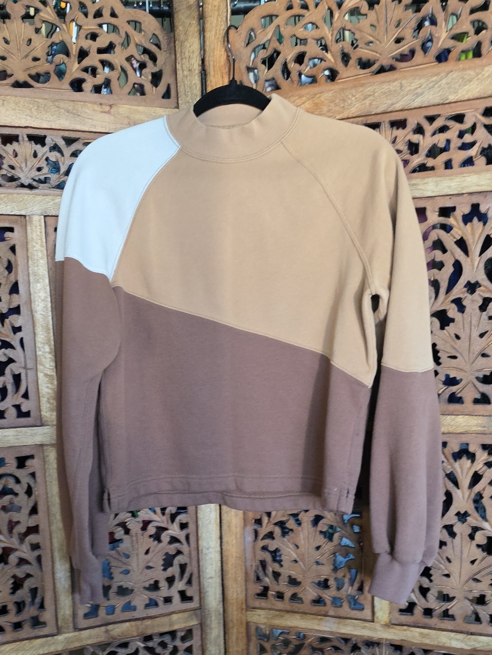 Abercrombie & Fitch Men’s Colorblock Crewneck Sweater - Brown/Tan/Cream
